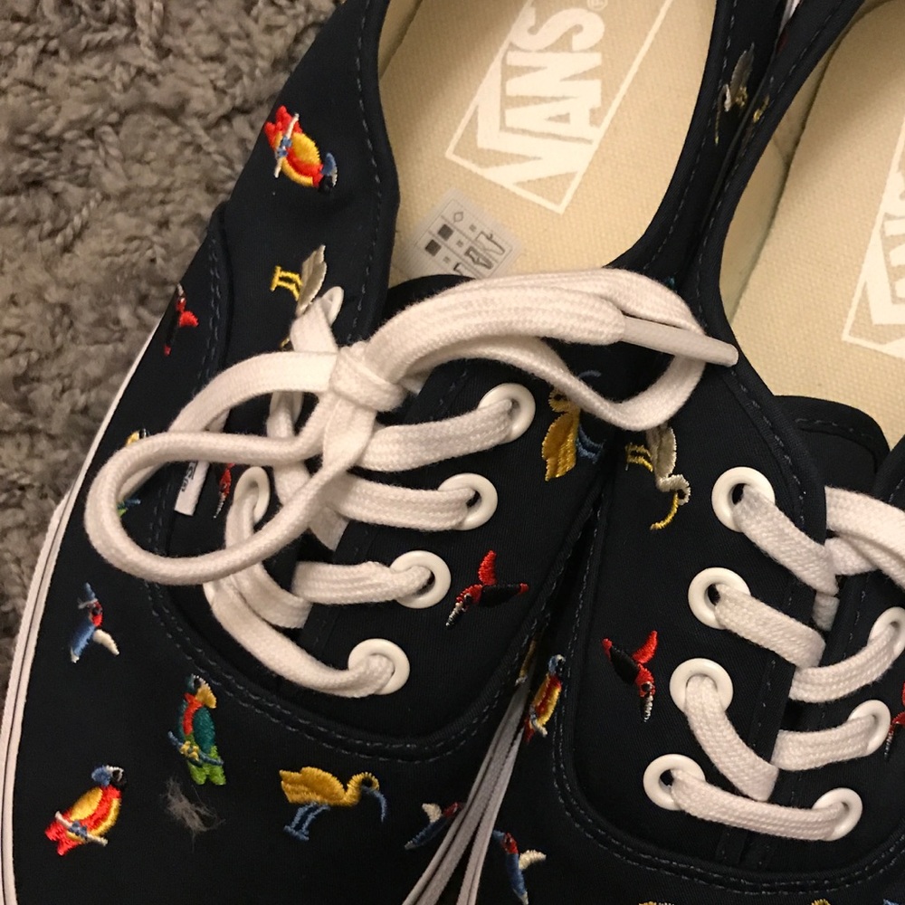 Brand new limited edition Vans classic sneaker
